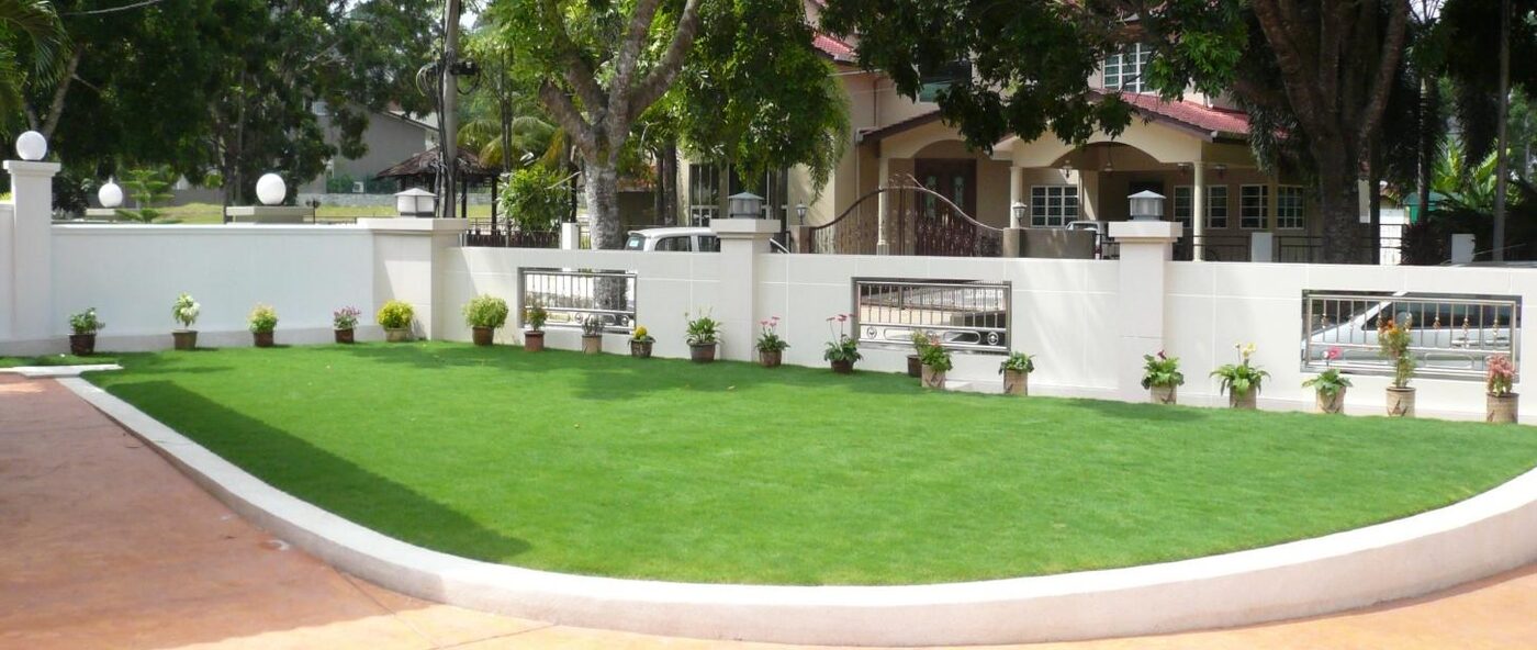 Perimeter brick wall fencing, garage, store room & landscaping — Lot 709, Country Heights, Kajang