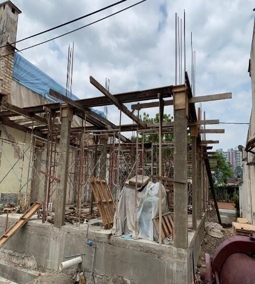 Remodelling of 2-storey terrace house — Jalan Kolam Air 2, off Jalan Ipoh, K.L.
